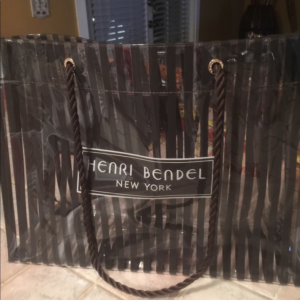 Henri Bendel Toe Bag